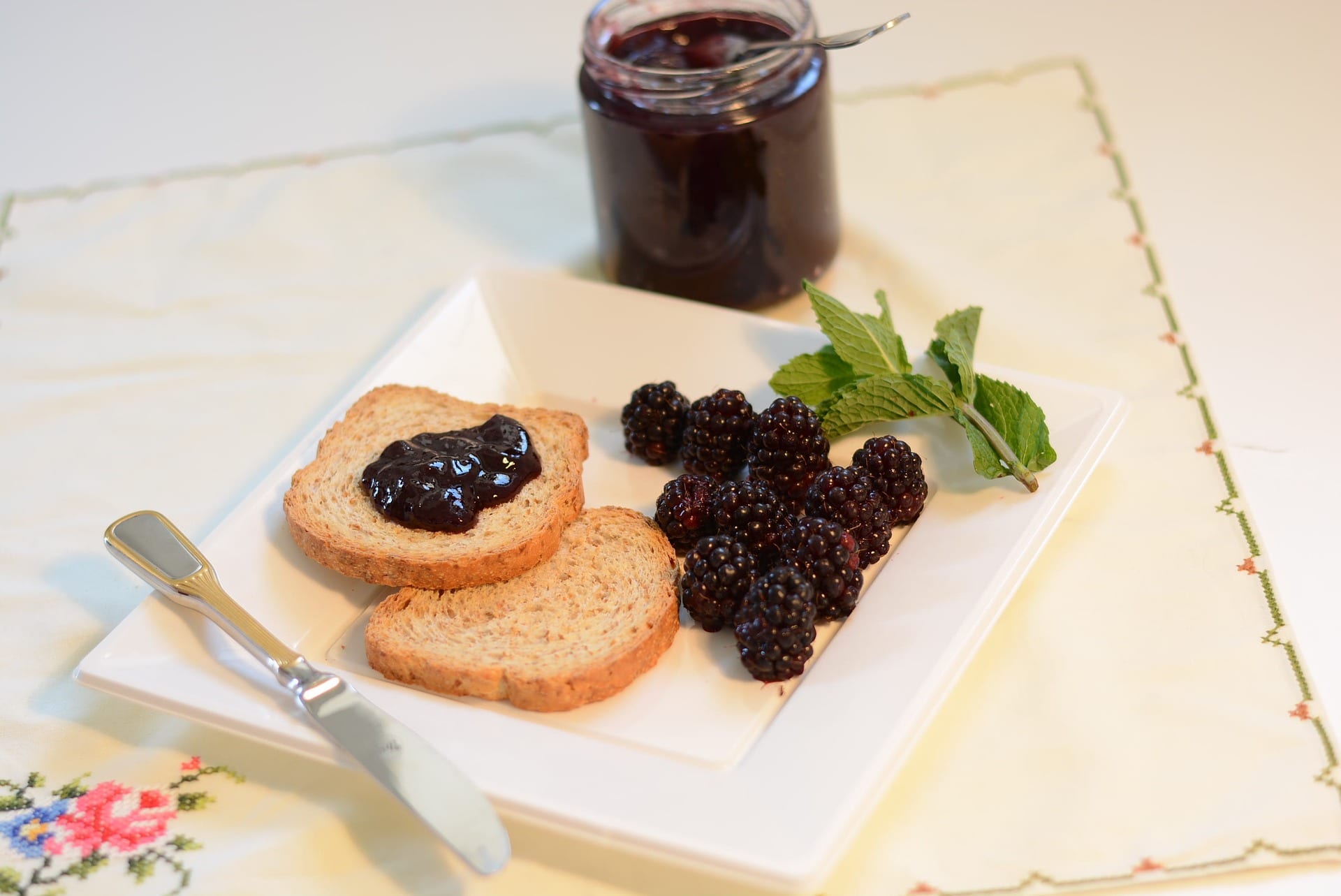 Blackberry Jam - Snowcrest Foods British Columbia